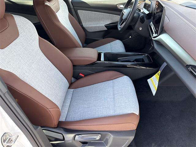 new 2025 Volkswagen ID.4 car, priced at $37,230