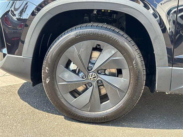 new 2025 Volkswagen Taos car, priced at $26,653