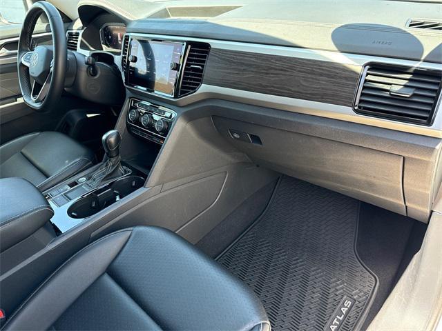 used 2022 Volkswagen Atlas car, priced at $25,499
