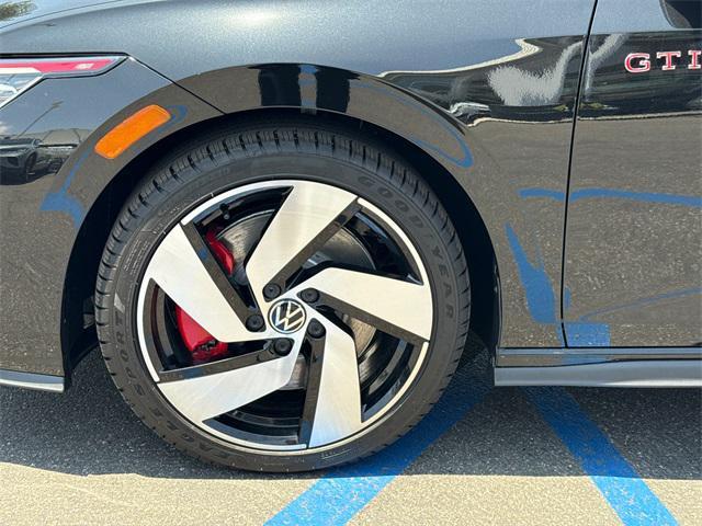 new 2025 Volkswagen Golf GTI car, priced at $33,075