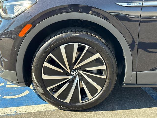 used 2023 Volkswagen ID.4 car, priced at $26,999