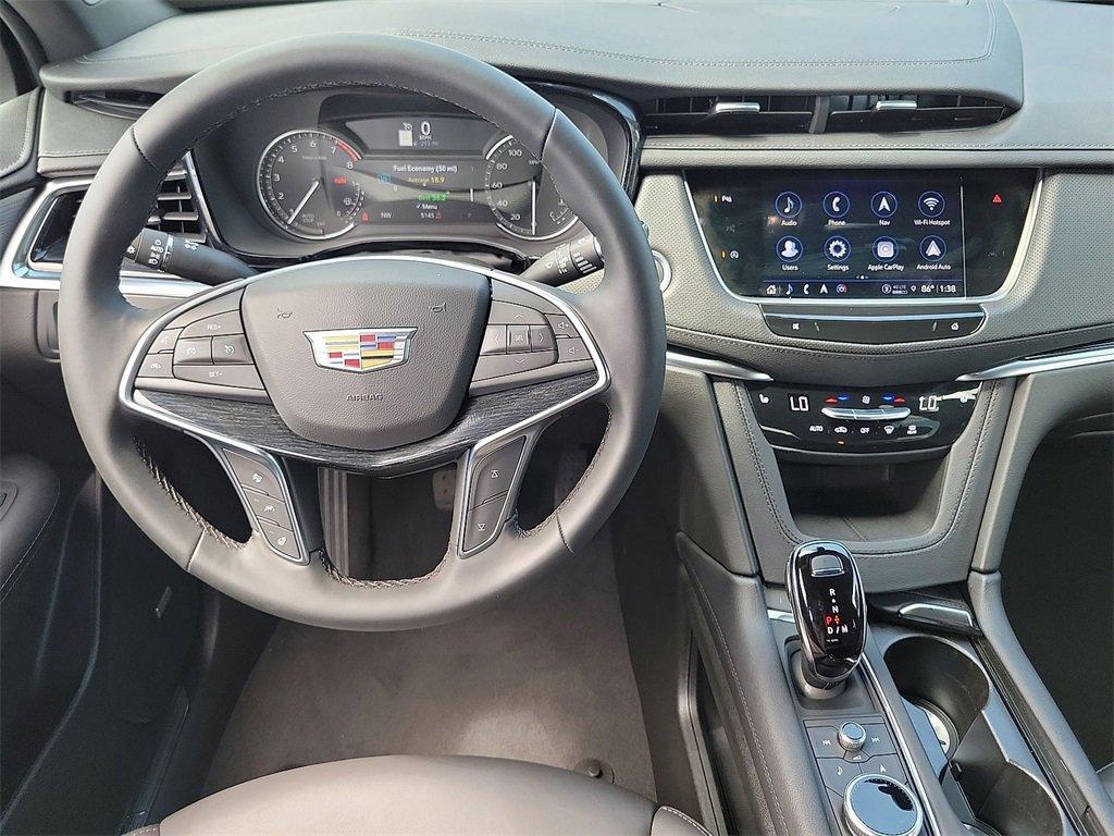 used 2025 Cadillac XT5 car, priced at $52,995