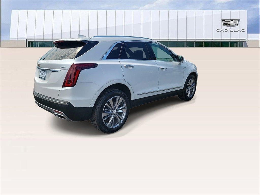 used 2025 Cadillac XT5 car, priced at $52,995