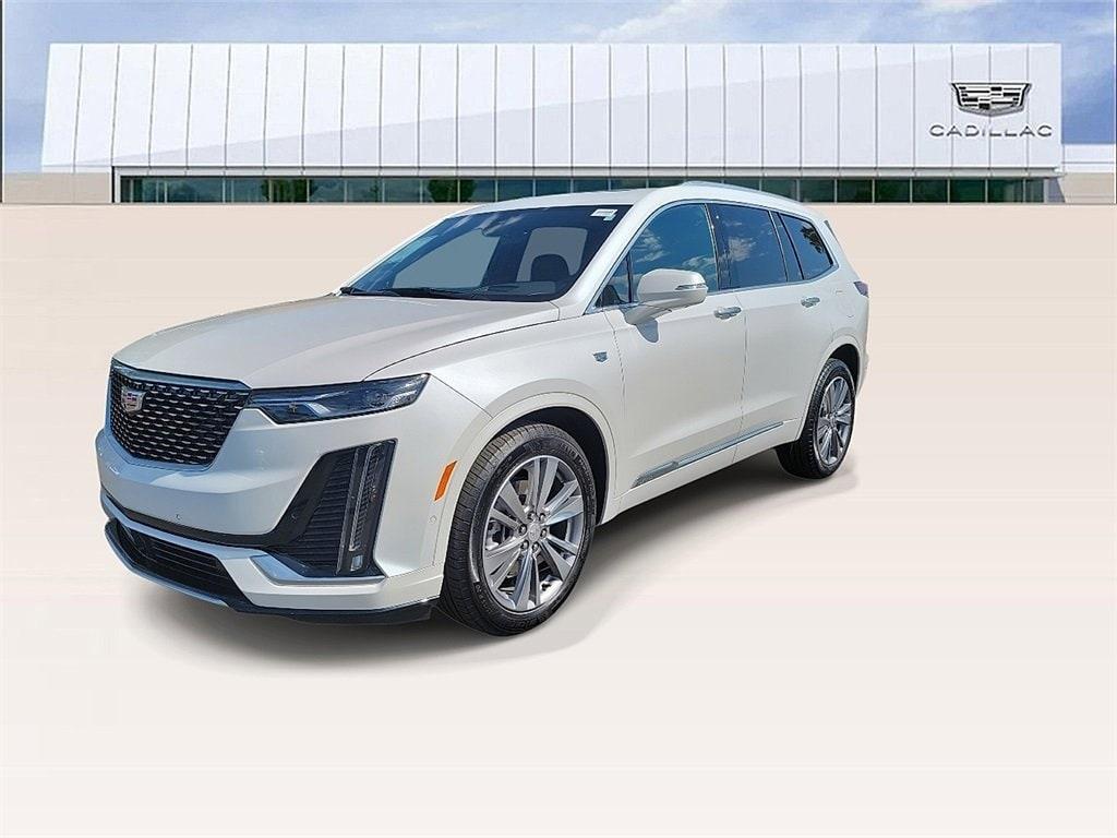 used 2025 Cadillac XT6 car, priced at $52,995