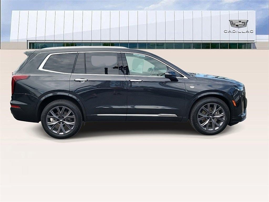 used 2020 Cadillac XT6 car, priced at $27,995