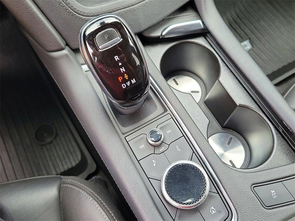 used 2020 Cadillac XT6 car, priced at $27,995