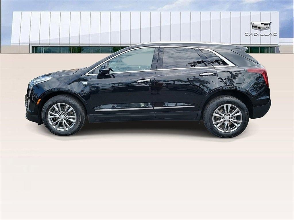 used 2021 Cadillac XT5 car, priced at $26,675
