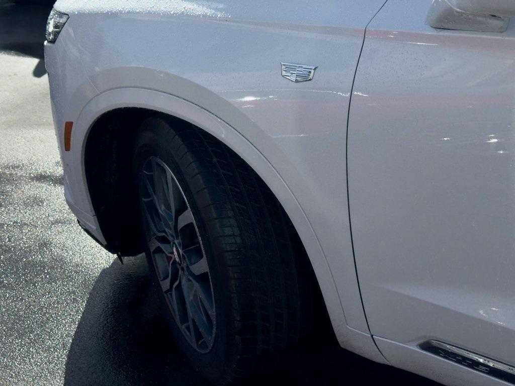 used 2025 Cadillac XT6 car, priced at $62,951