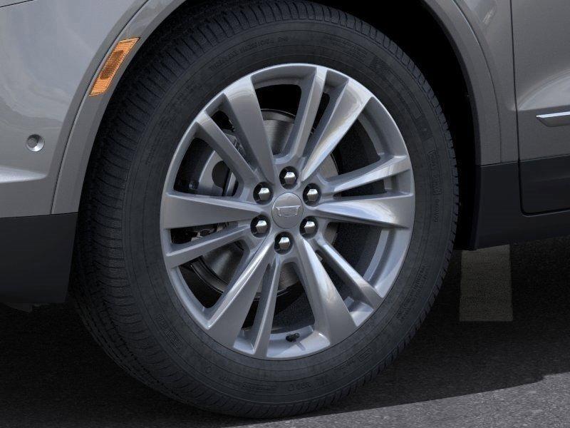 new 2025 Cadillac XT5 car, priced at $55,565