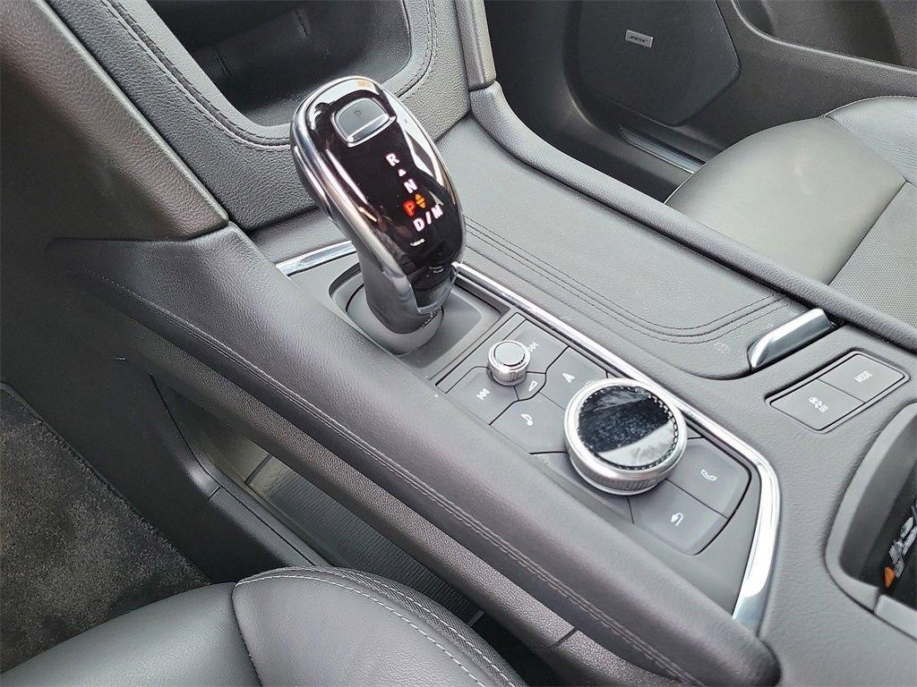 used 2023 Cadillac XT5 car, priced at $34,450