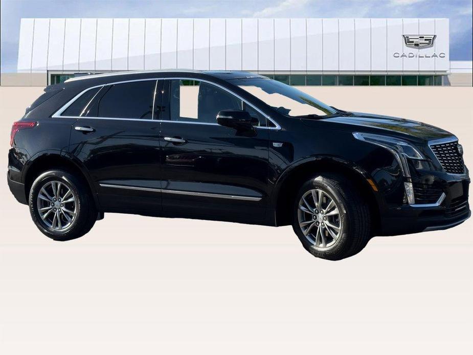 used 2022 Cadillac XT5 car, priced at $32,451