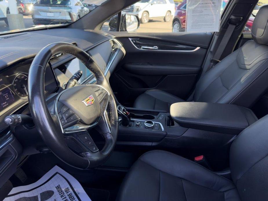 used 2022 Cadillac XT5 car, priced at $32,451