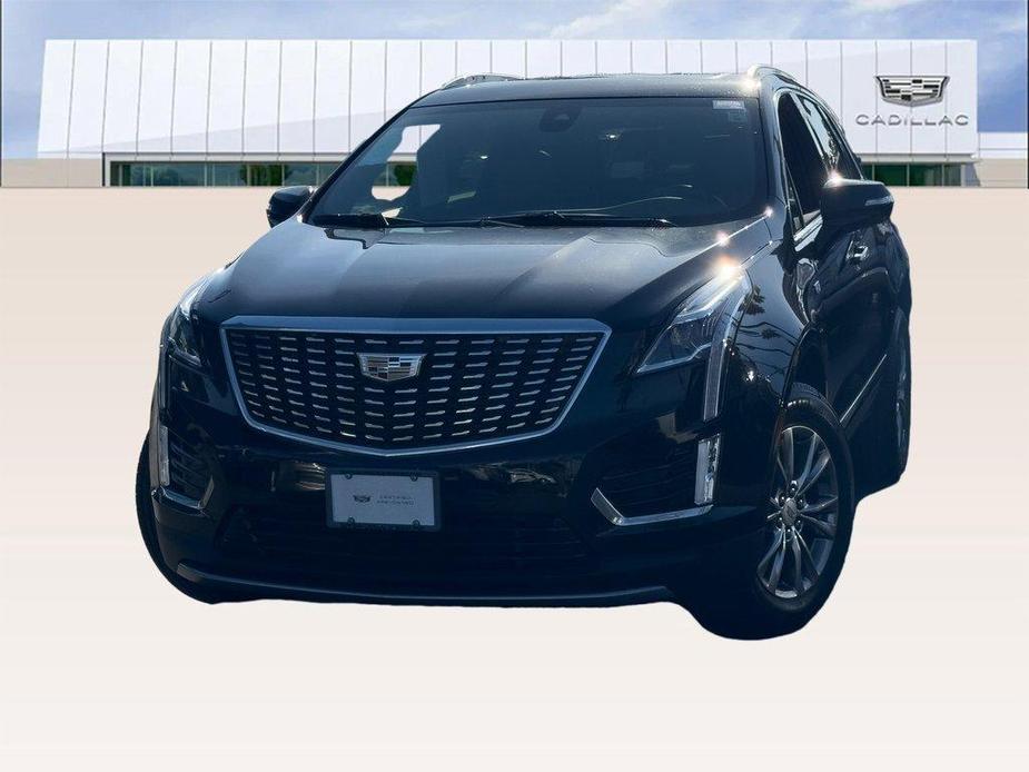 used 2022 Cadillac XT5 car, priced at $32,451