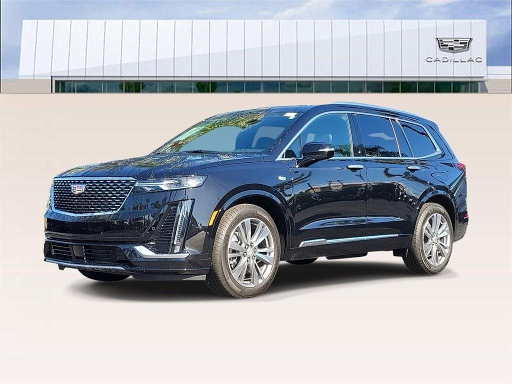 used 2025 Cadillac XT6 car, priced at $53,995