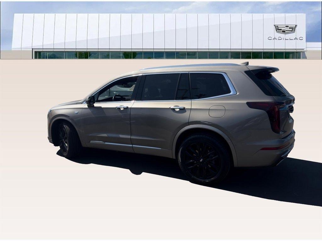 used 2022 Cadillac XT6 car, priced at $36,995