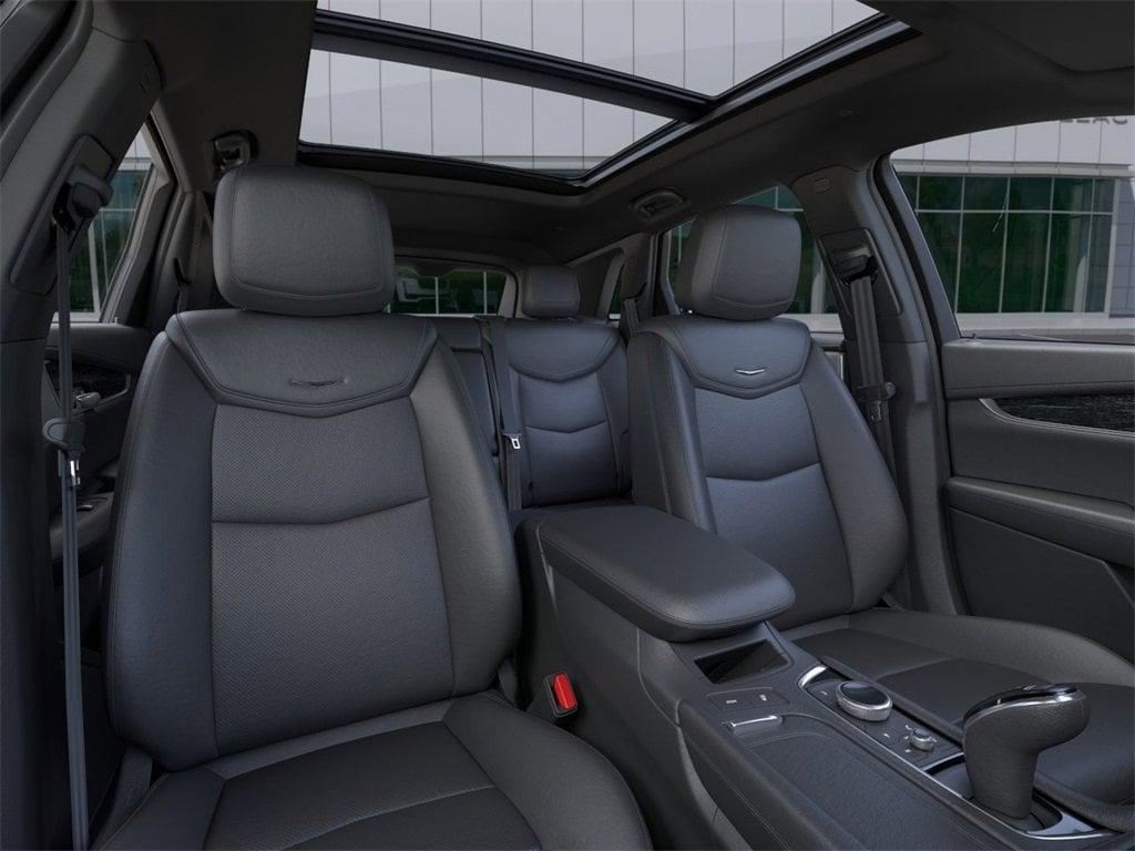 new 2025 Cadillac XT5 car, priced at $53,715