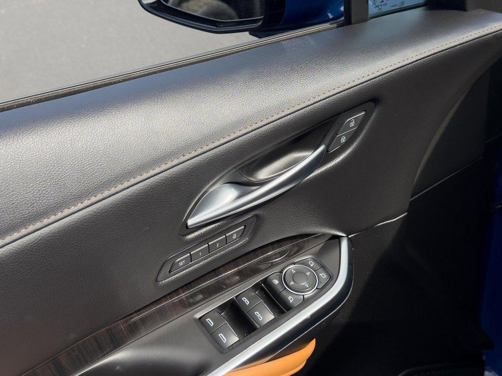 used 2023 Cadillac XT4 car, priced at $32,995