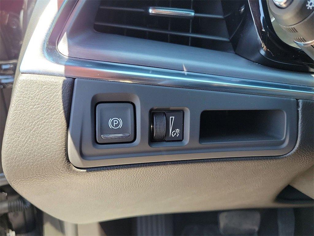 used 2025 Cadillac XT5 car, priced at $41,995