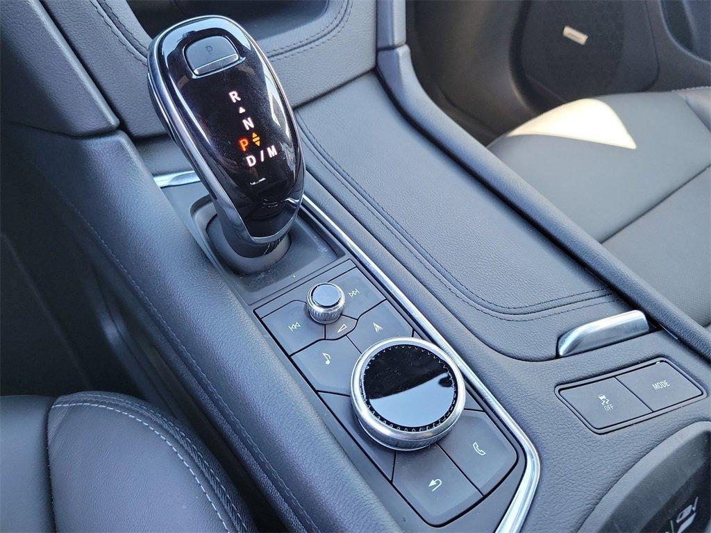 used 2025 Cadillac XT5 car, priced at $50,995