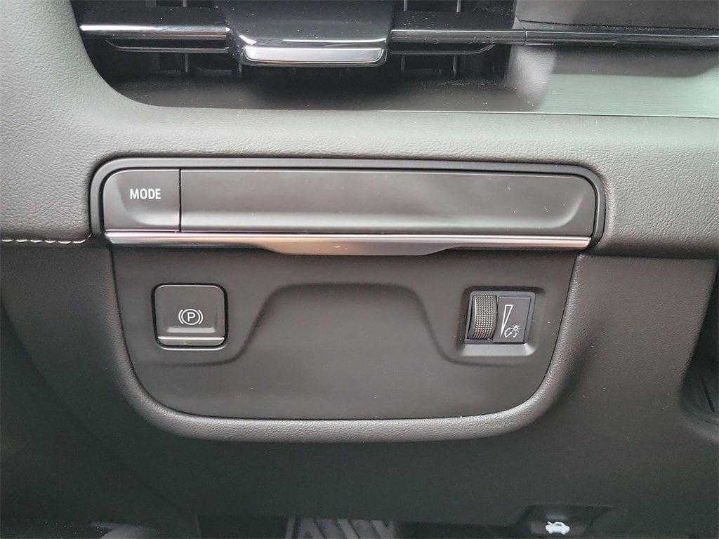 used 2023 Cadillac Escalade ESV car, priced at $78,995