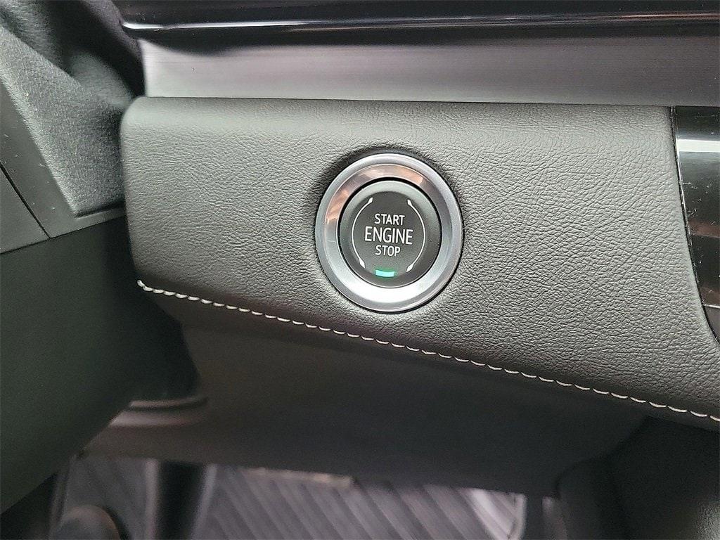 used 2023 Cadillac Escalade ESV car, priced at $79,995