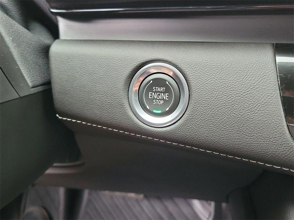 used 2023 Cadillac Escalade ESV car, priced at $78,995