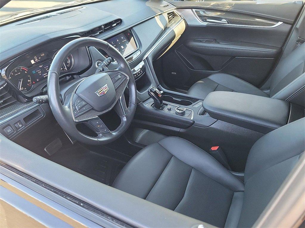 used 2023 Cadillac XT5 car, priced at $39,995