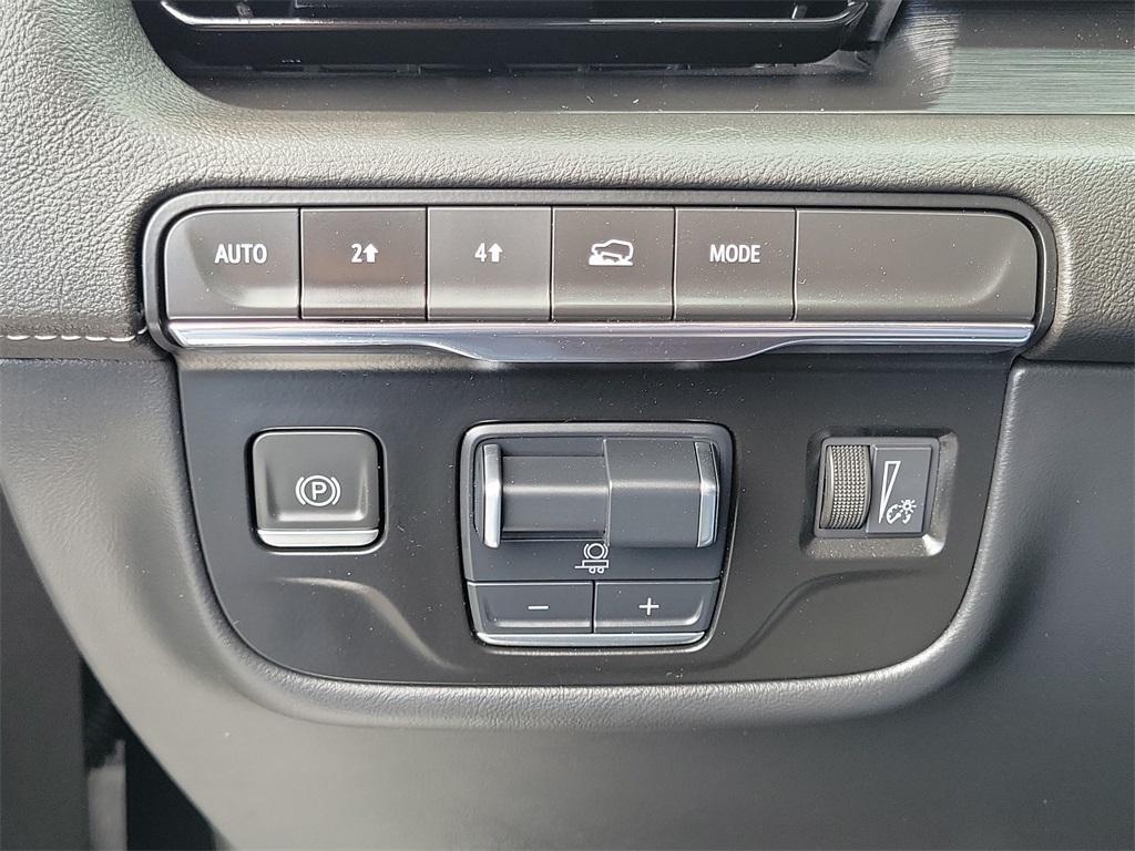 used 2024 Cadillac Escalade car, priced at $79,995