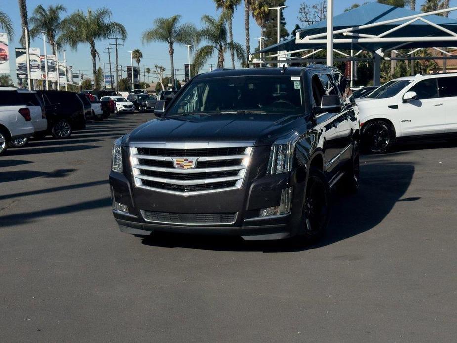 used 2016 Cadillac Escalade ESV car, priced at $27,995