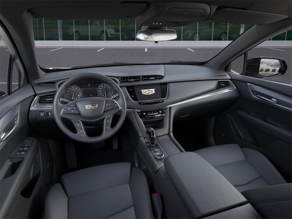 new 2025 Cadillac XT5 car, priced at $45,315