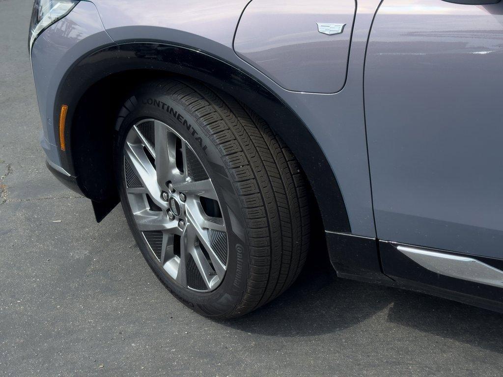 used 2025 Cadillac OPTIQ car, priced at $53,451