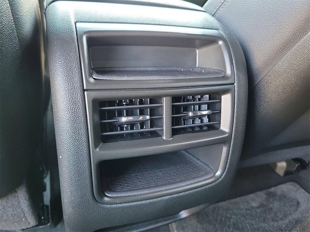 used 2025 Cadillac XT5 car, priced at $40,995