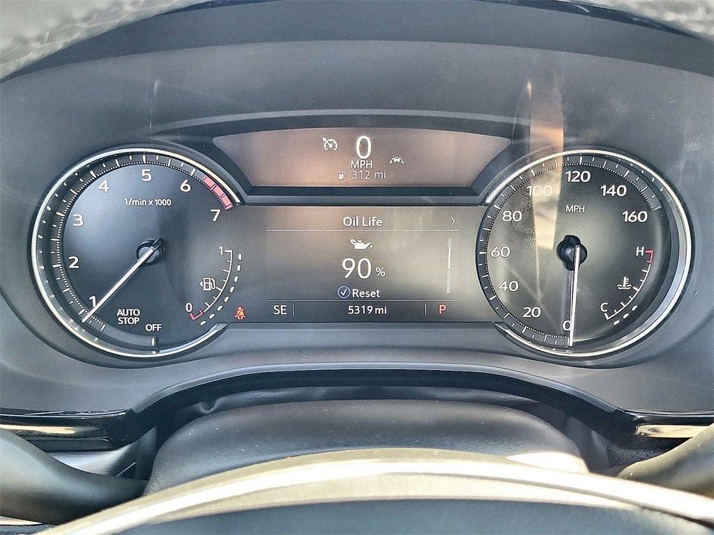 used 2025 Cadillac XT5 car, priced at $40,995
