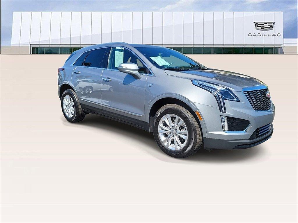 used 2025 Cadillac XT5 car, priced at $40,995