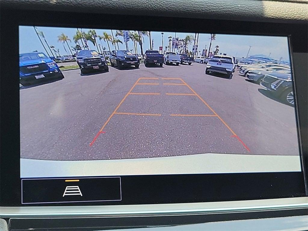 used 2024 Cadillac XT5 car, priced at $46,995