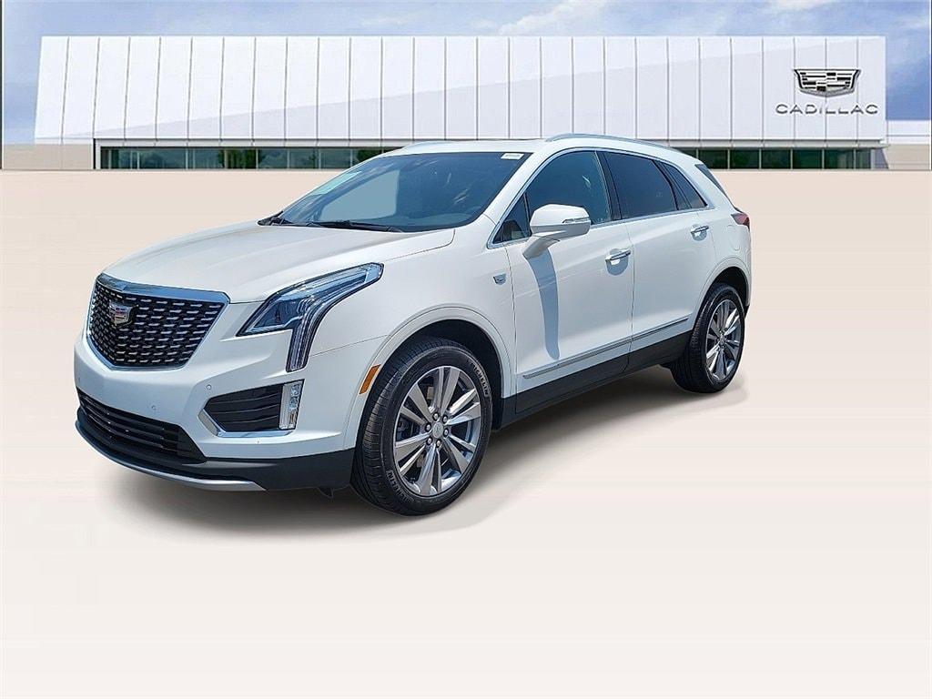 used 2024 Cadillac XT5 car, priced at $46,995