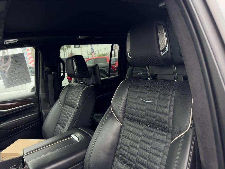 used 2023 Cadillac Escalade ESV car, priced at $77,451