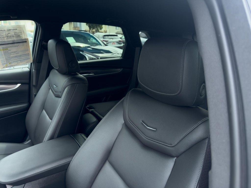 used 2025 Cadillac XT5 car, priced at $44,951