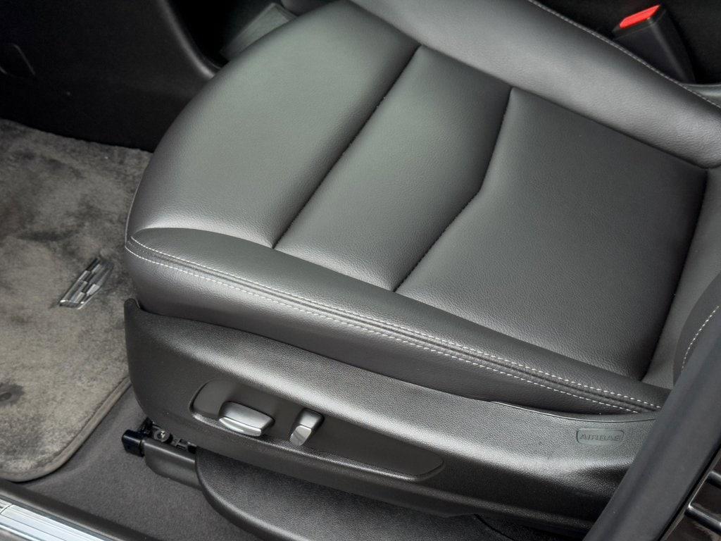 used 2025 Cadillac XT5 car, priced at $44,951