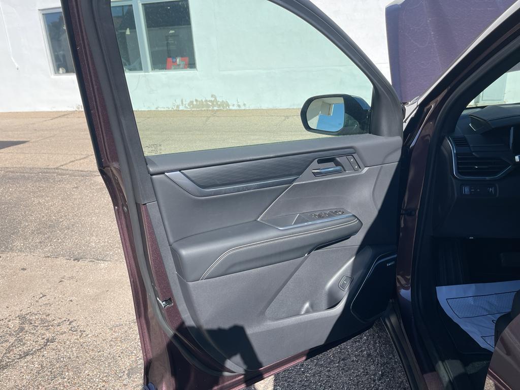 new 2026 GMC Acadia car, priced at $46,090