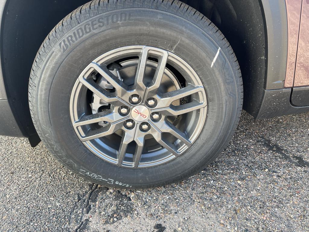 new 2026 GMC Acadia car, priced at $46,090