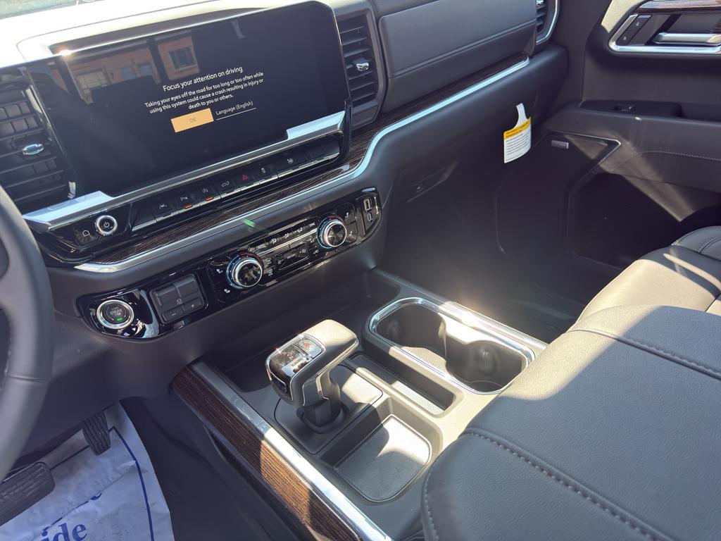 new 2025 GMC Sierra 1500 car, priced at $65,930