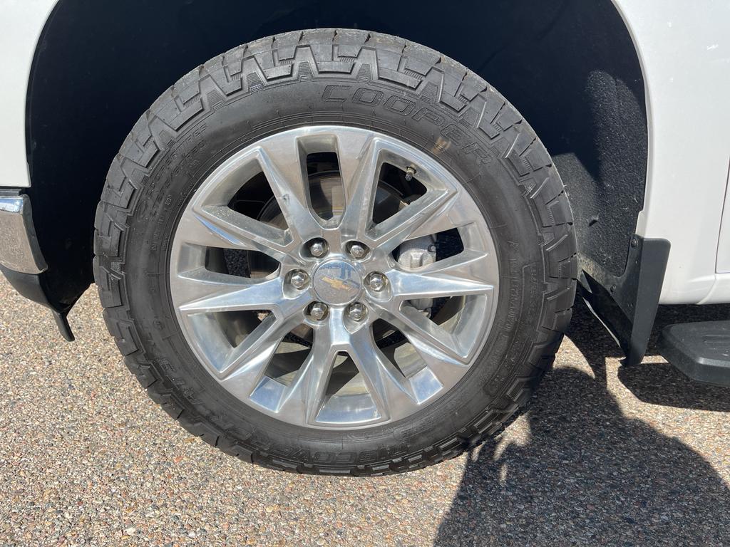 used 2022 Chevrolet Silverado 1500 car, priced at $42,594