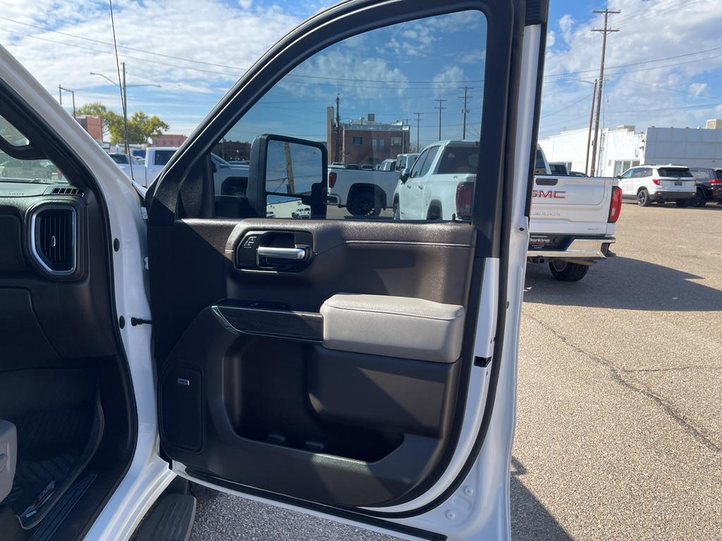 used 2022 Chevrolet Silverado 1500 car, priced at $42,594