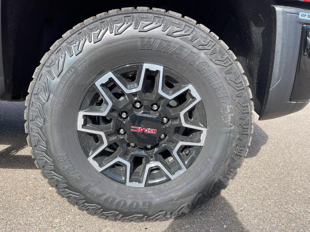 new 2026 GMC Sierra 2500 car, priced at $97,850