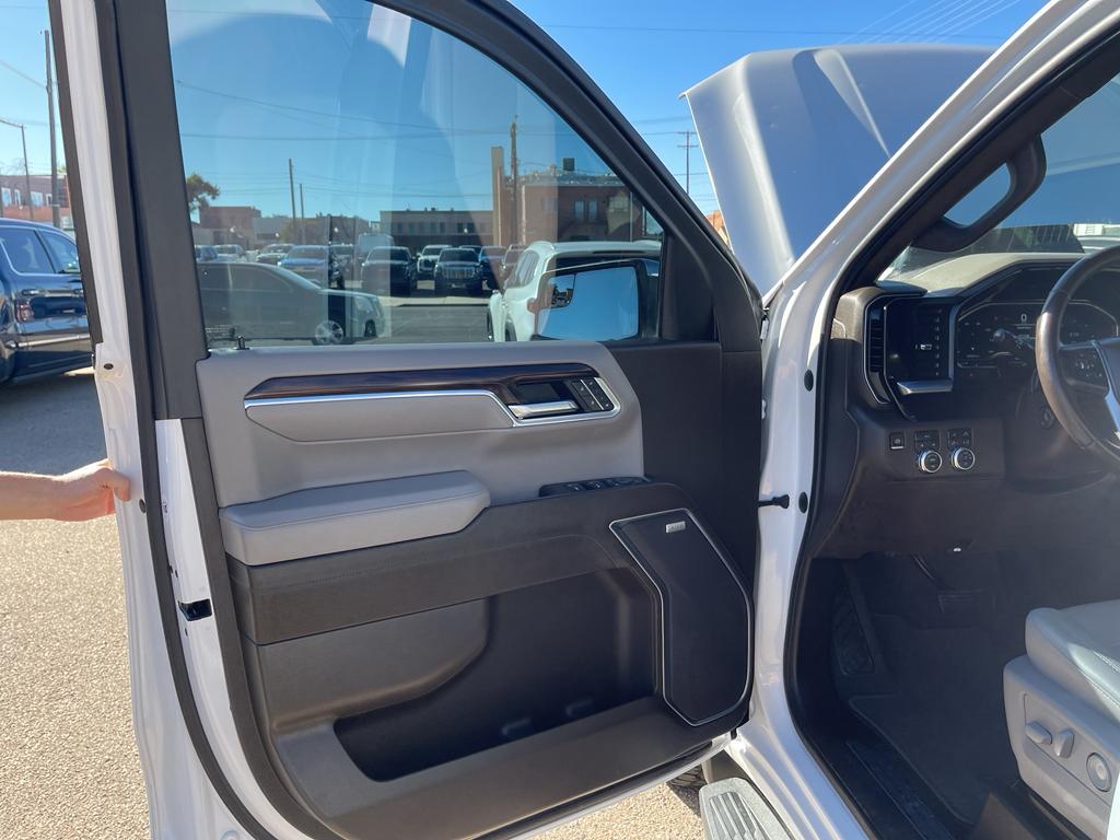 used 2022 GMC Sierra 1500 car, priced at $45,594