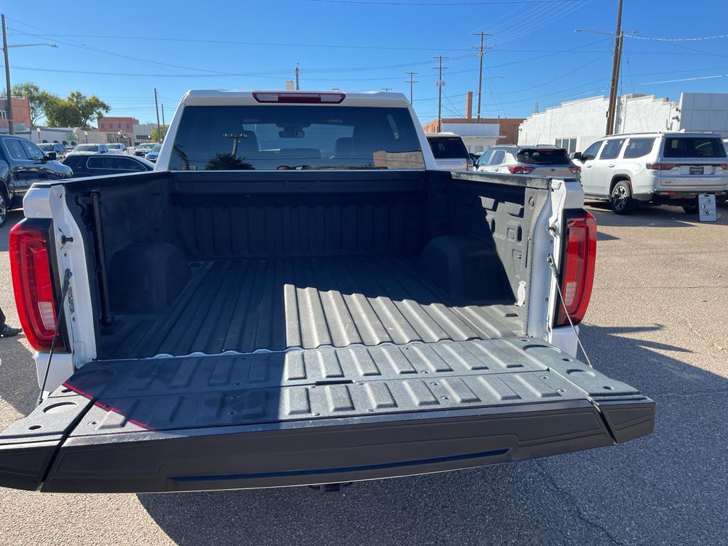 used 2022 GMC Sierra 1500 car, priced at $45,594