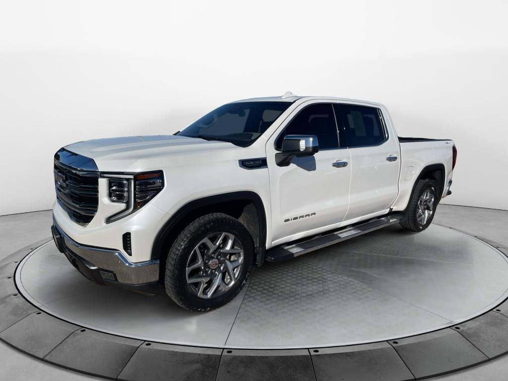 used 2022 GMC Sierra 1500 car, priced at $45,594