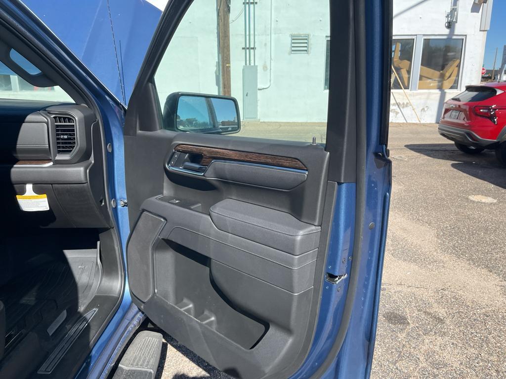 new 2025 GMC Sierra 1500 car, priced at $62,280