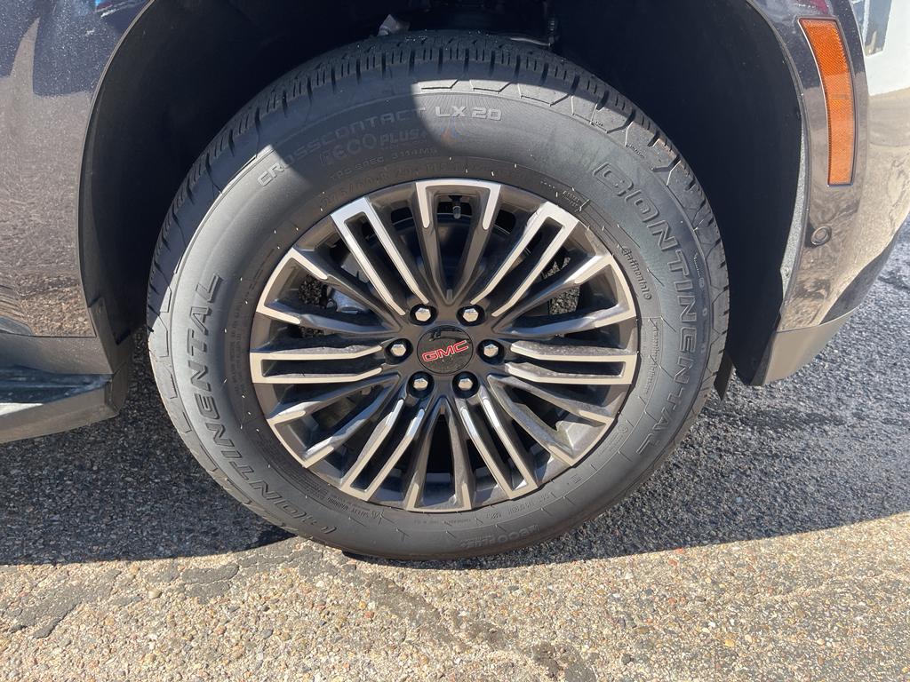 new 2025 GMC Yukon XL car, priced at $76,510